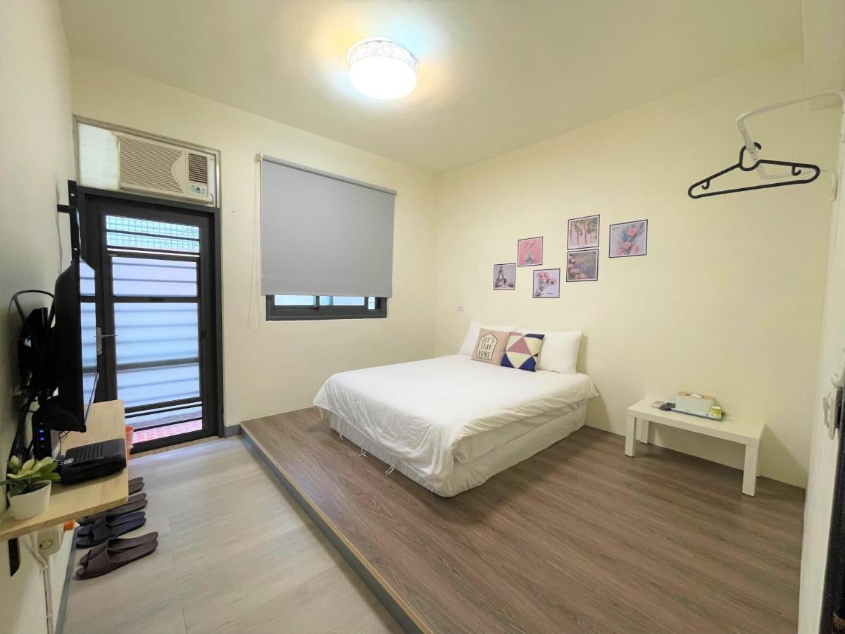 Fengjia 08 Home Taichung Esterno foto